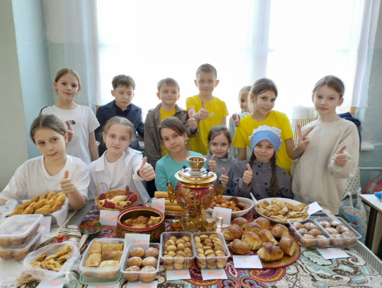 Школьная Ярмарка.